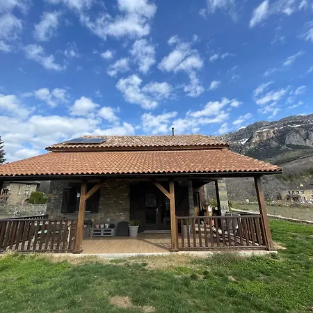 La Casa Del Plano * Los Molinos (Huesca)
